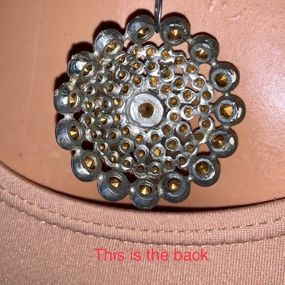 Vintage, crystal rhinestone necklace cluster with 18” snake chain silver tone - Picture 4 of 7